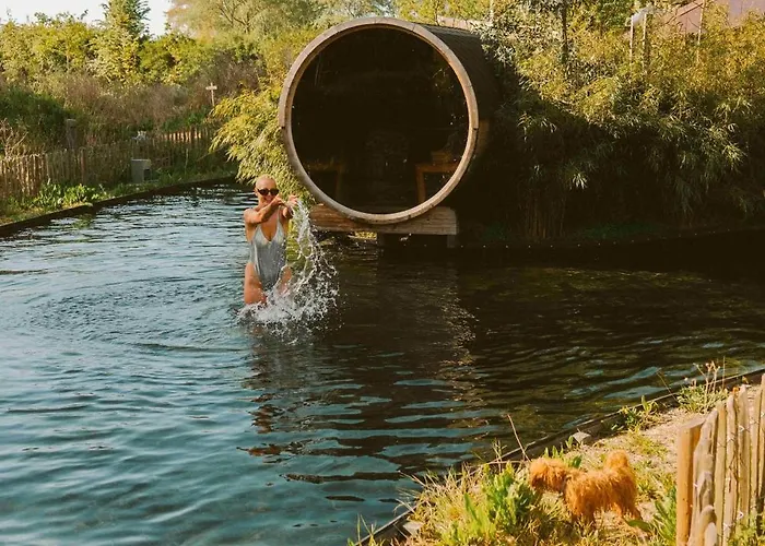 ホテル Les D'ostende 4*